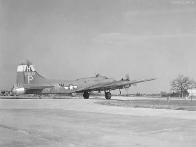 B-17G 42-31143 SATAN’S LADY of the 306th BG