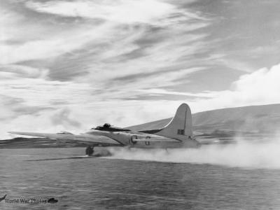 B-17 Fortess II 206 Squadron RAF takes off from Lagens