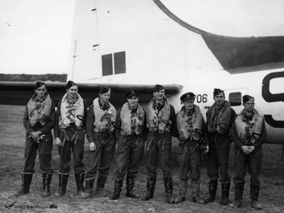 B-17 Fortress FA706 crew Azores
