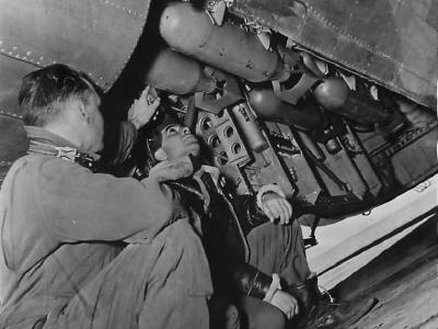 Cadet Bombardier with B-18 at Albuquerque Flying School
