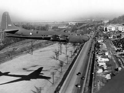 Douglas XB-19