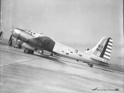 Douglas B-23