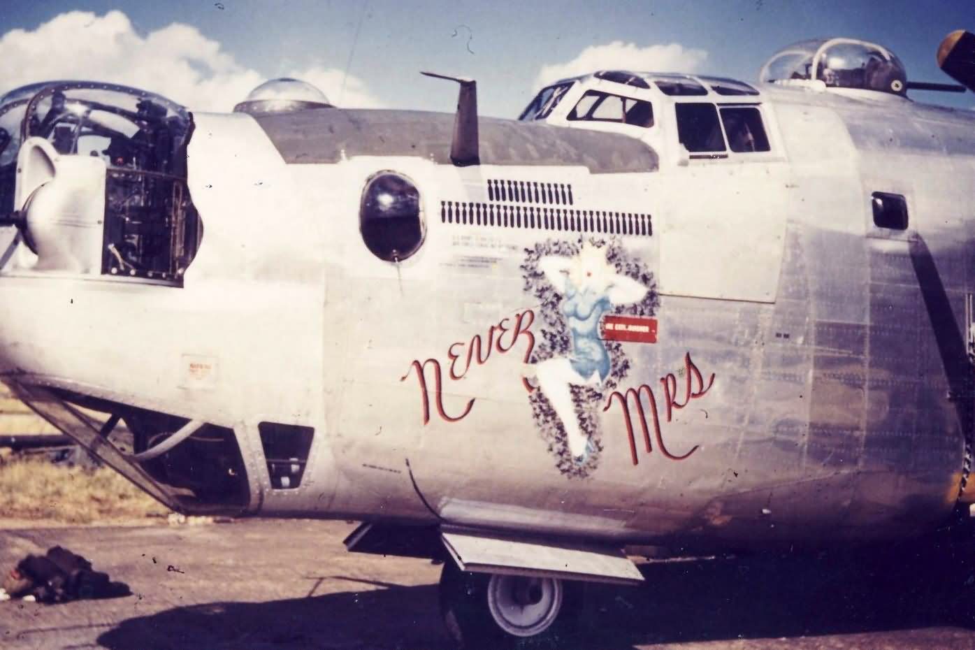 B-24H Liberator 42-95167 code E8-A