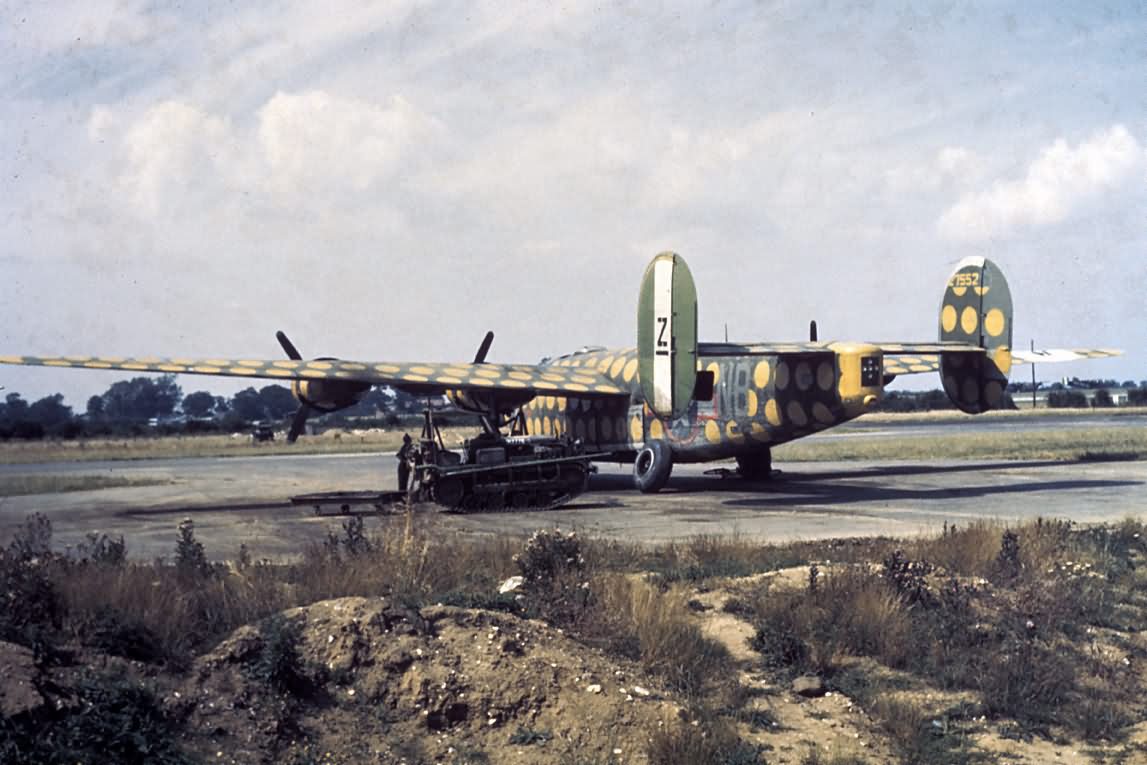B-24H Liberator 42-7552 489th Bomb Group Assembly Ship