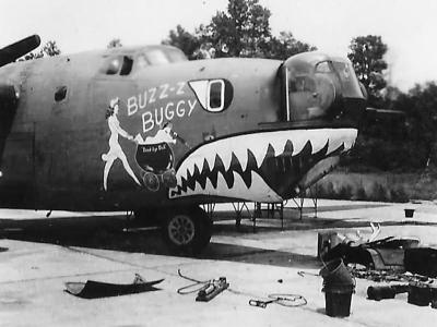 B-24J 42-109967 of the 308th Bomb Group, 374th Bomb Squadron „Buzz Z Buggy” nose art