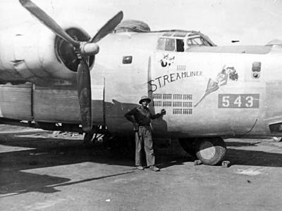 B-24J 44-40543 #543 of the 13th Air Force, 5th Bomb Group, 23rd Bomb Squadron, named „Streamliner” nose art