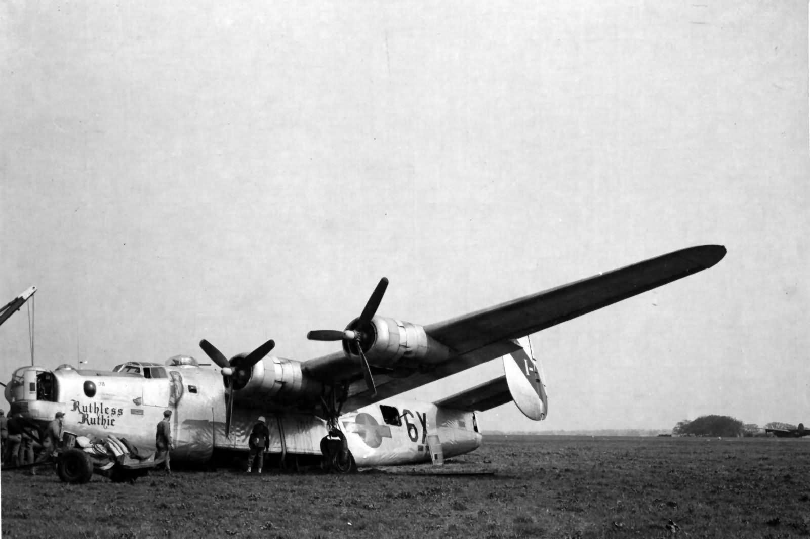 B-24J Liberator 44-40317 6X-I- 491st Bomb Group, 854th BS "RUTHLESS ...