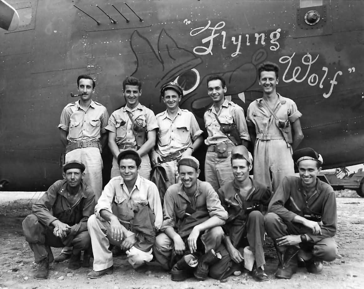 b24 bomber crew