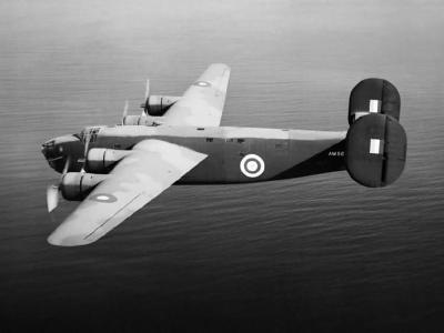 British Liberator Mk I AM922 in flight May 1941