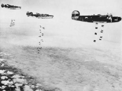 8th AF 446th Bomb Group B-24 bombing Germany 1945