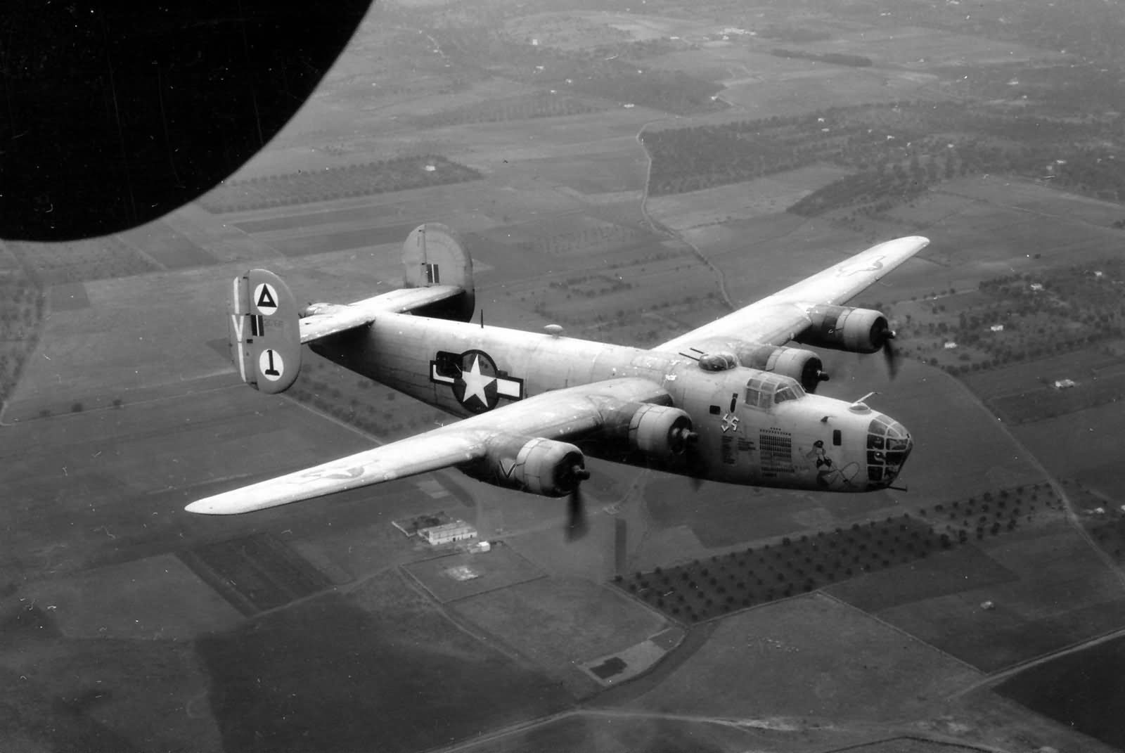 B-24 Liberator 98th Bomb Group Chug-a-Lug | World War Photos