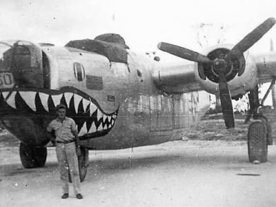 B-24 Liberator Sharks Mouth 860