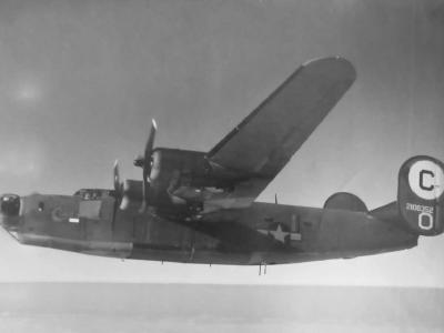 B-24 Liberator of the 564th BS 389th Bomb Group 1944 42-100352