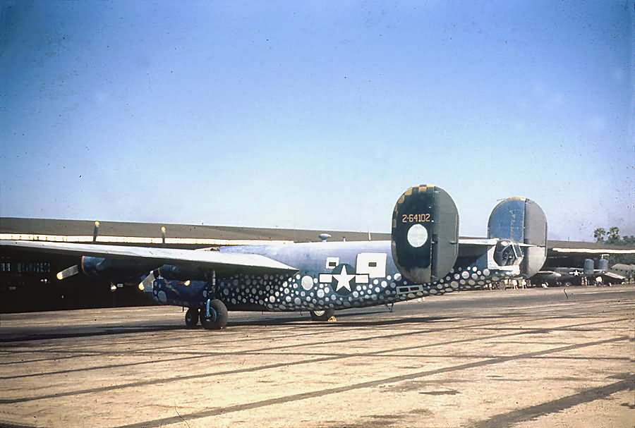 B-24J Liberator converted to F-7A color photo 42-64102 24th Combat Mapping Squadron, 8th Photo Reconnaissance Group, 10th Air Force