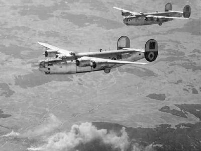 B-24 Liberator 460th bomb group over Gmund Austria 1945