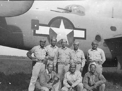B-25 Mitchell Bomber and crew