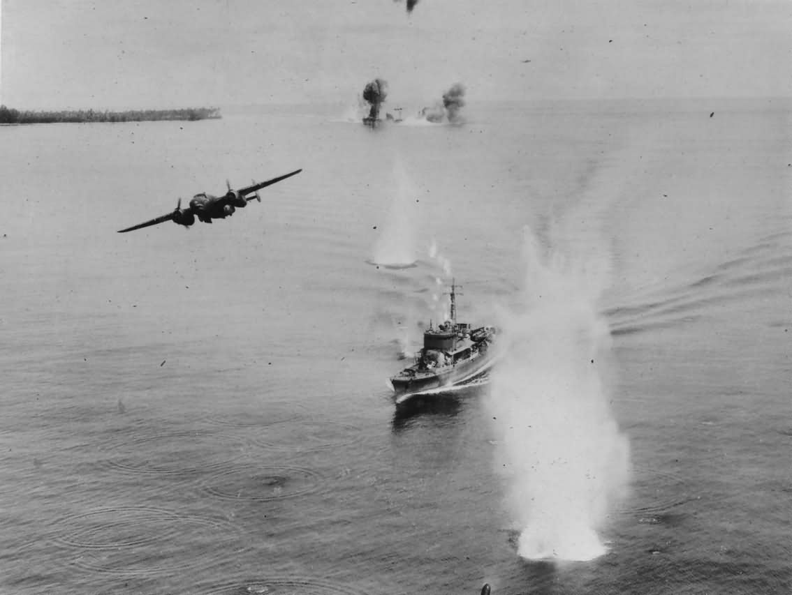 B-25 Gunship attack japanese convoy Kavieng New Ireland 1944