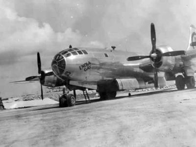 B-29 Superfortress Enola Gay 82