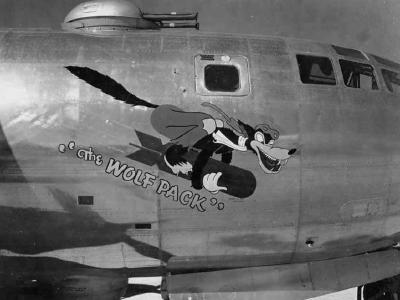 Boeing B-29 Superfortress 42-94063 from 6th BG, 24th BS – Nose Art The Wolfpack
