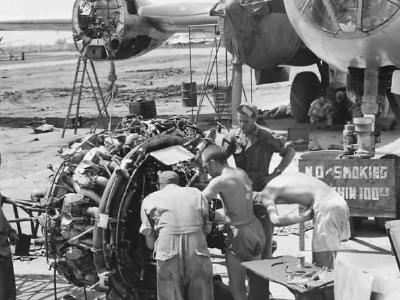 Boeing B-29 engine