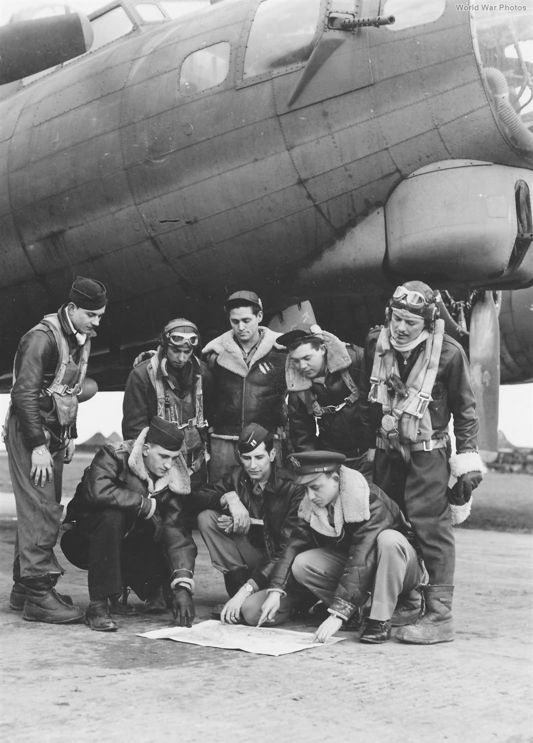 388th BG, 563rd Captain Robert Bernard’s crew with B-17G 4 March 1944