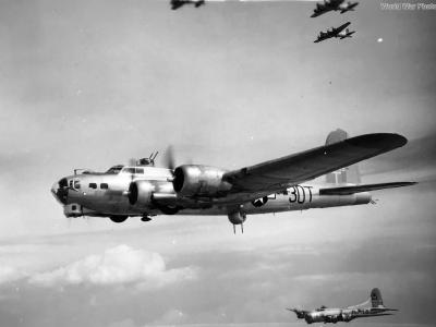 B-17G 3O-T of the 398th BG, 601st BS