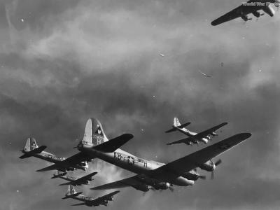 B-17G 43-38775 K8-H of 398th BG, 602nd Bomb Squadron