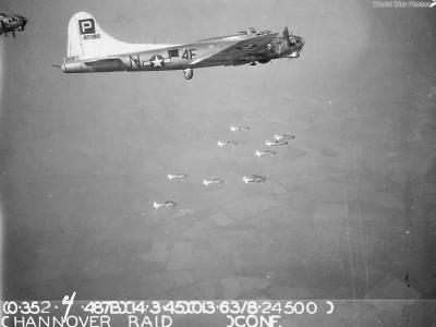 B-17G 44-8180 4F-N of the 487th BG Hannover raid