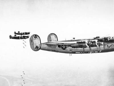 B-24G 42-78231 Satan’s Gal of the 450th BG
