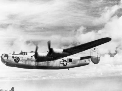 B-24J 44-40437 Hairless Joe of the 493rd BG