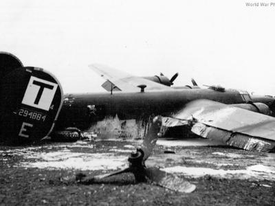 Crashed B-24H 42-94884 „Lizzy Belle” of the 490th BG