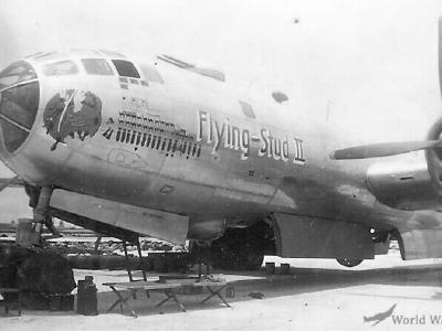 B-29 42-24464 FLYING-STUD II