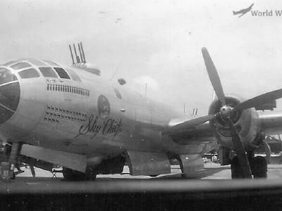 B-29 42-24472 SKY CHIEF 444