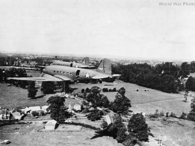 64th TCG C47s Low Level Drop of 506th US Paratroops over England