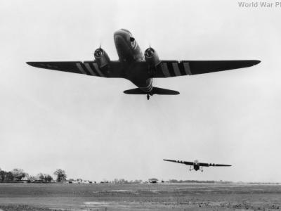 C-47 438th Troop Carrier Group D-day