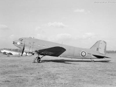 Dakota IV KN512 24 Squadron