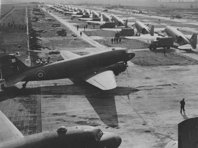 Dakotas Belgian Airfield 1945
