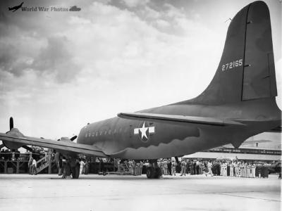 1st Chicago Built Douglas C-54 42-72165