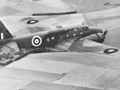 C-73 BOEING 247D DZ203