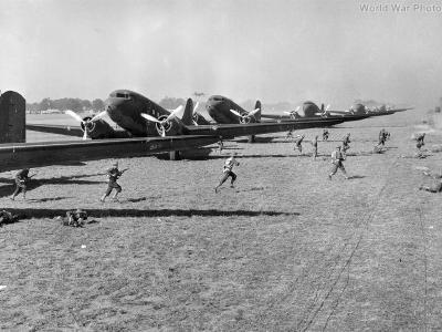 9th Infantry C-47s Airborne Maneuvers California 1941