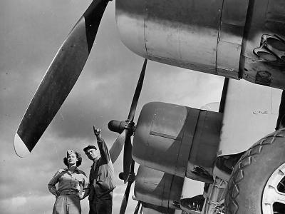 F4U Corsairs in the three-tone paint scheme – 1944