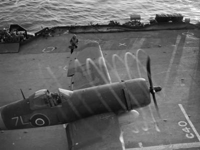 Corsair 7L HMS Formidable July 1944