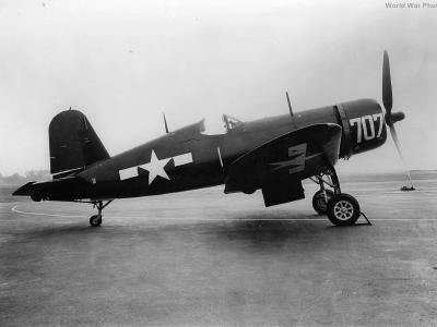 F4U-1D 707