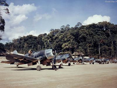 F4U-1 color photo