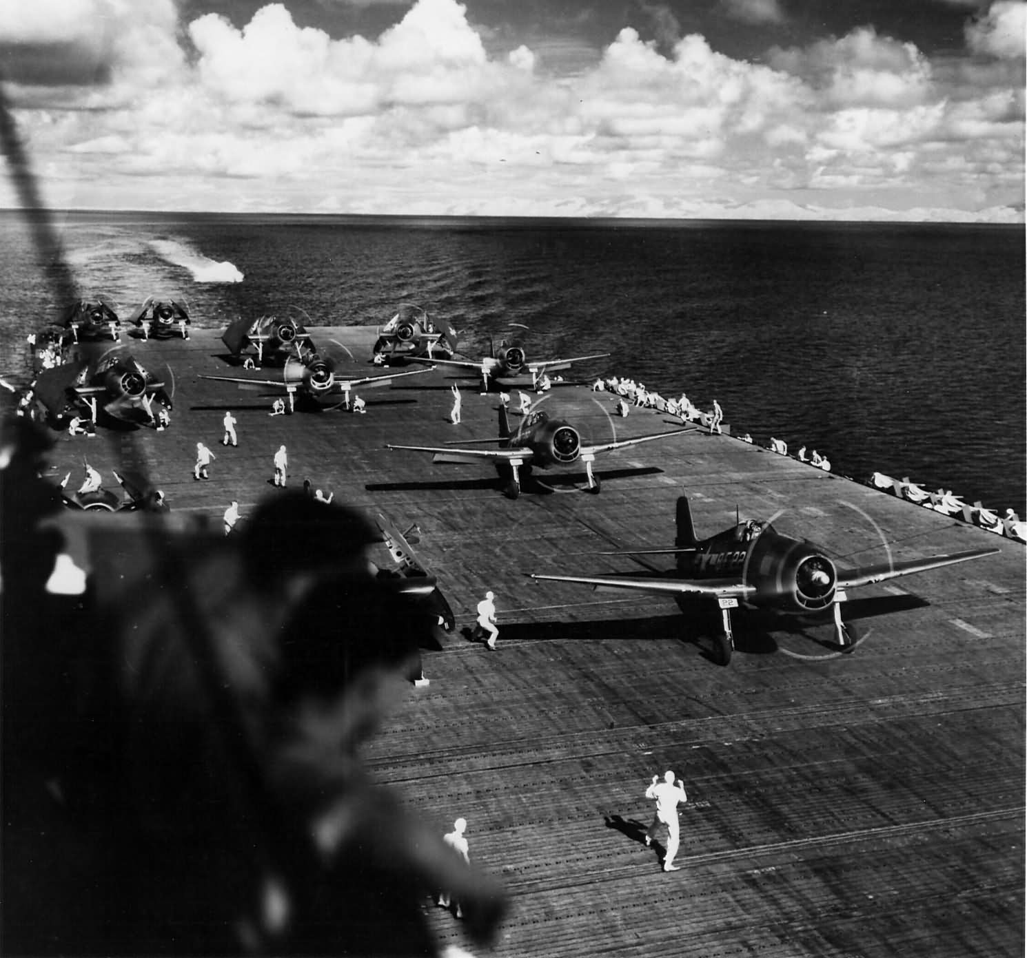 F6F-3 Hellcats of VF-8 on board the carrier USS Intrepid CV-11 – October 1943