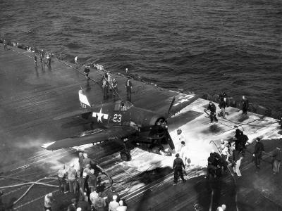 F6F-5 white 23 from VF-9 USS Lexington (CV-16) – 25 February 1945