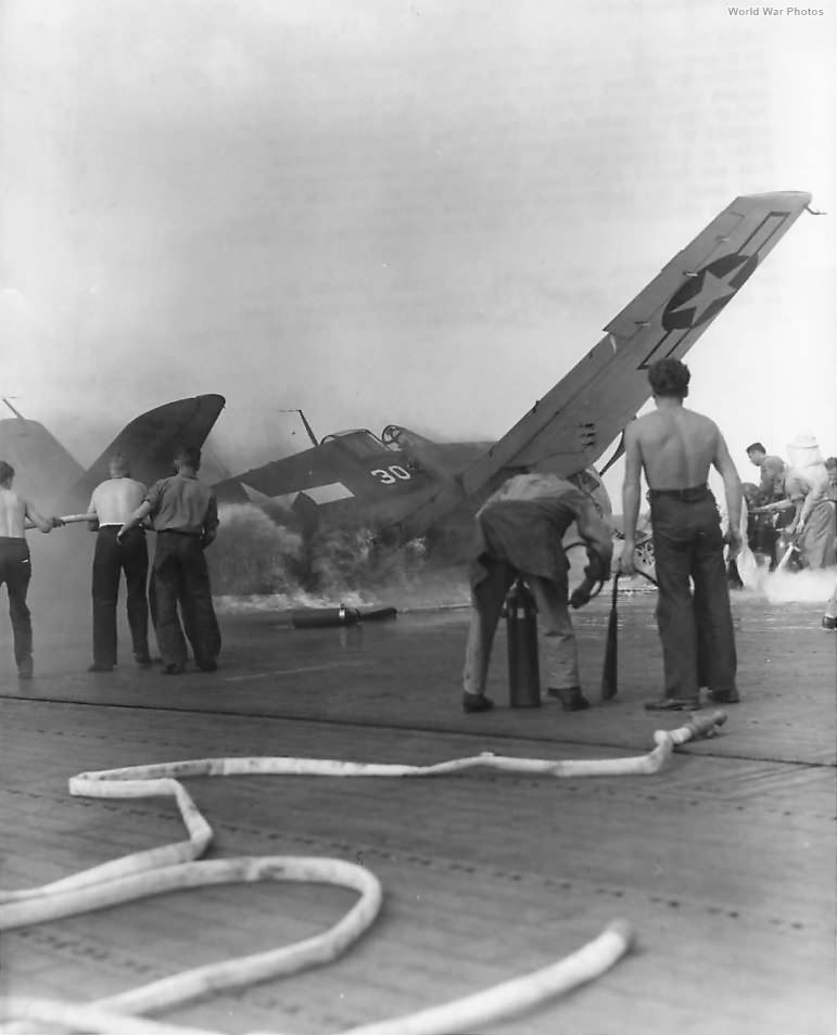 F6F-3 30 of VF-2, USS Enterprise 10 November 1943