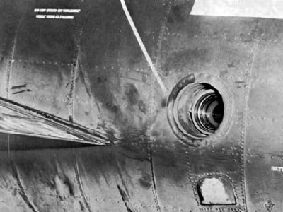 Grumman F6F-5P camera