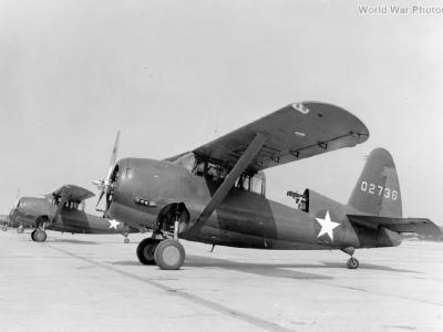 Curtiss O-52 40-2736