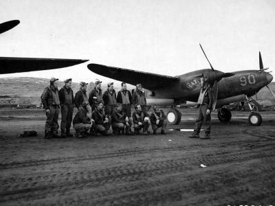 Capt Morgan Giffin commander 54th Fighter Squadron with his P-38 Lightning #90